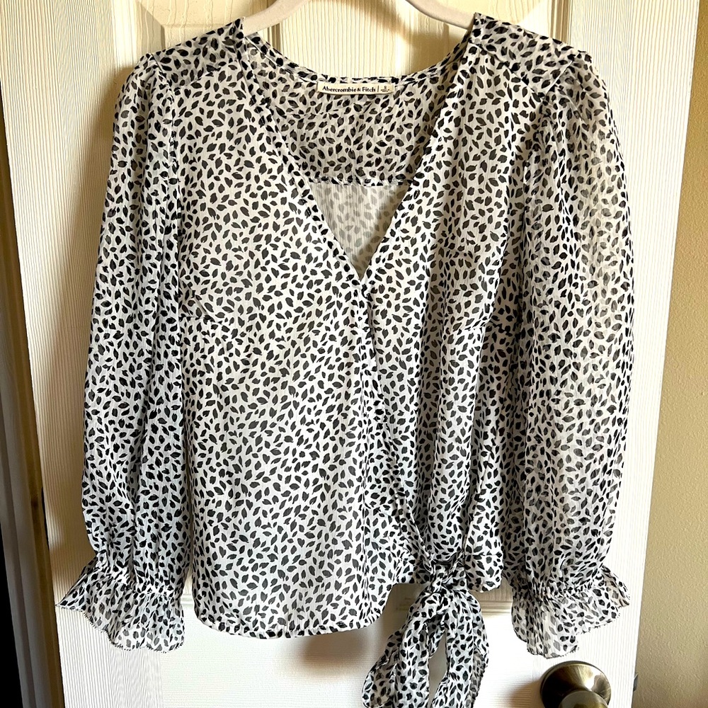 Abercrombie Printed Chiffon Wrap Blouse